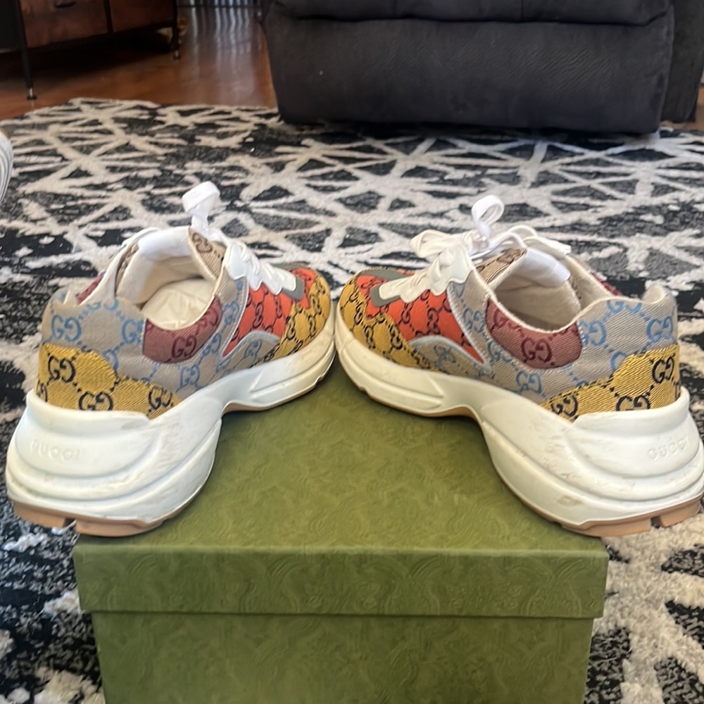 Gucci GG Canvas sneakers